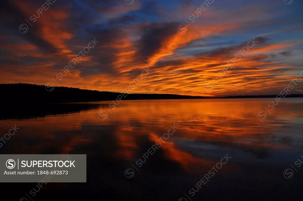 Sunrise, Pewaukee Lake, Wisconsin, USA