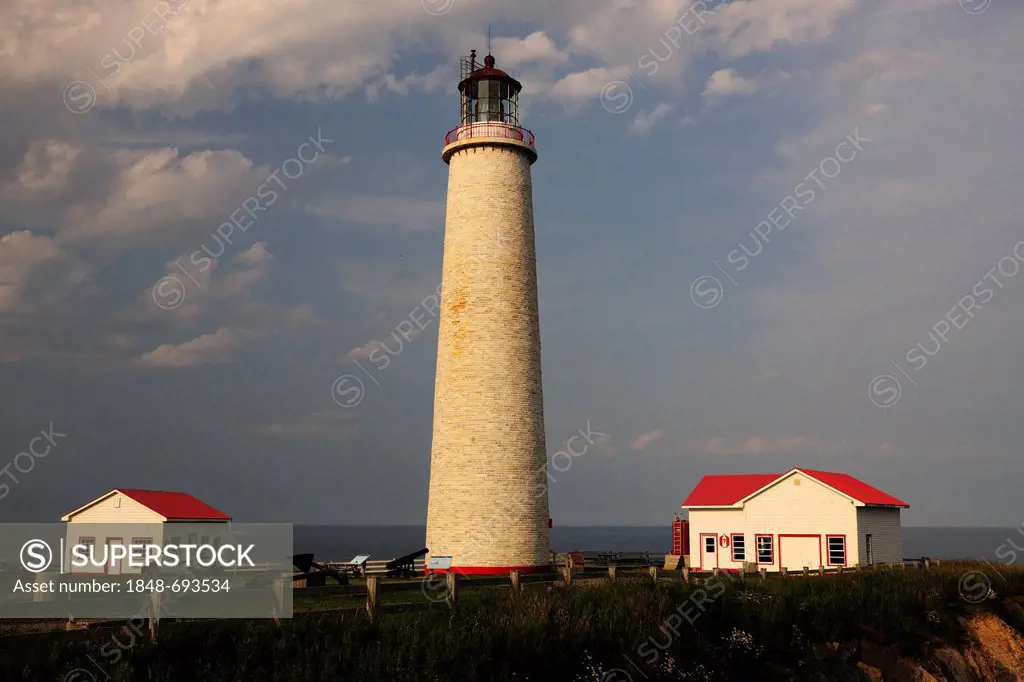 Cap des Rosiers, Canada's highest lighthouse, Gaspésie or Gaspé Peninsula, Quebec, Canada