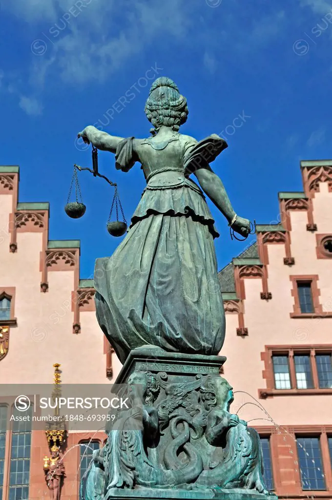 Goddess Justitia as a fountain figure, Gerechtigkeitsbrunnen, fountain of justice, Roemerberg square, historic district of Frankfurt am Main, Hesse, G...