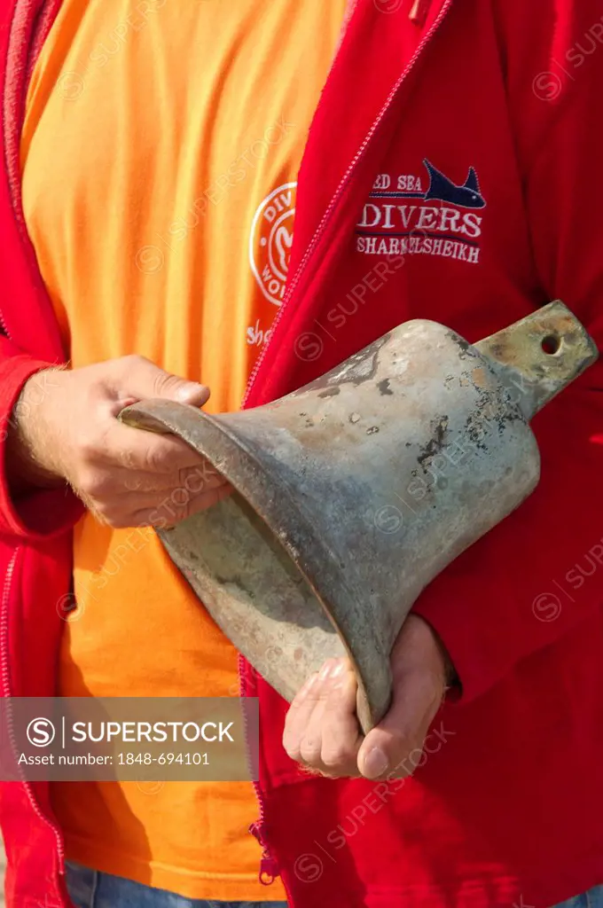 Ship bell, from the shipwreck of the Austrian steamship Durnstein, Odessa, Black Sea, Ukraine, Eastern Europe