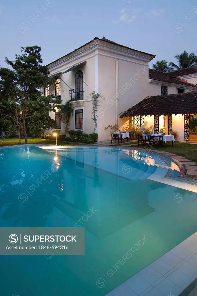 Pool, Heritage Hotel Siolim House, Siolim, Goa, South India, India, Asia