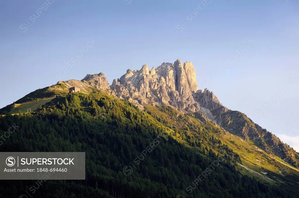 Elferspitze mountain, 2505 m, Stubai Alps, Tyrol, Austria, Europe
