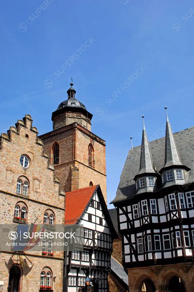 Medieval architectural ensemble on the marketplace of Alsfeld, from left to right, Wine House, Walpurgis Church tower, the oldest half-timbered house ...