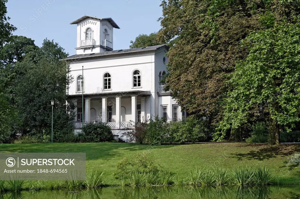 Haus Neuenhofen, a former country estate of a silk industrialist from the 19th Century, Schoenhaus Park, Krefeld-Bockum, North Rhine-Westphalia, Germa...