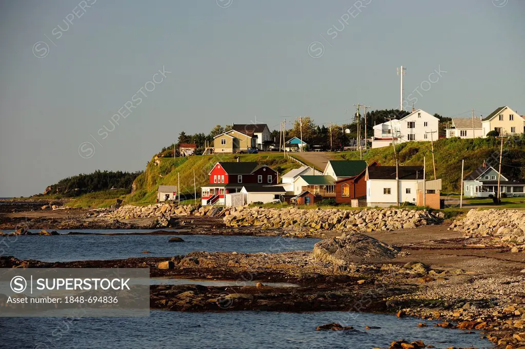 Grosses-Roches, a village on the banks of the St. Lawrence River, Gaspe Peninsula, Gaspésie, Quebec, Canada