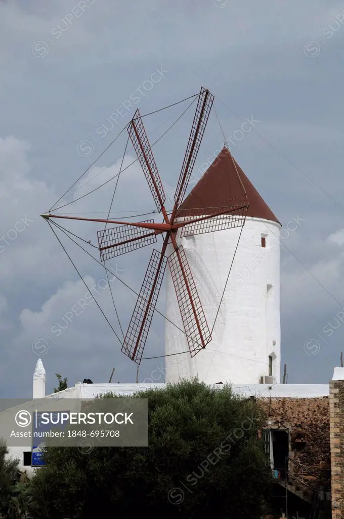 Moli s'Arangi, old mill, Es Mercadal, Menorca, Balearic Islands, Spain, Europe