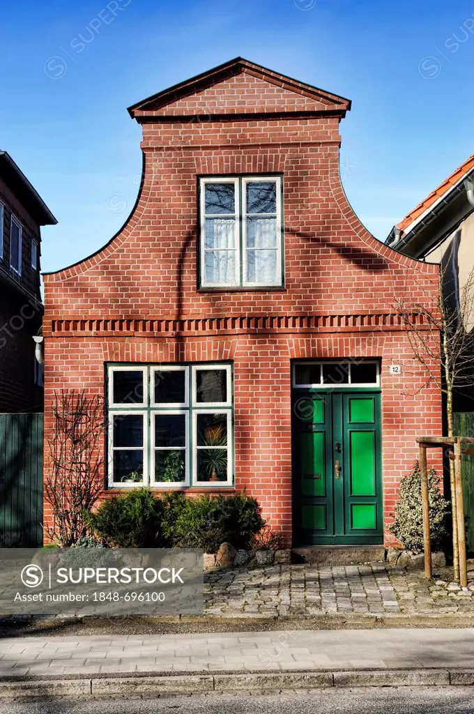 Historic house on Kirchenstrasse in Travemuende, Schleswig-Holstein, Germany, Europe