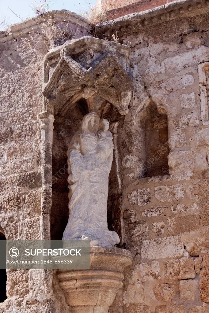 Statue, Church of Agia Triada, Odos Ippoton, medieval Street of the Knights, city of Rhodes, Rhodes, Greece, Europe