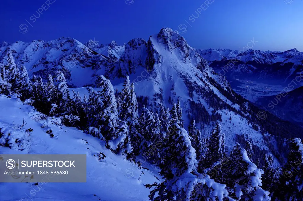 Mountain peaks at the blue hour, Pfronten, Allgaeu, Bavaria, Germany, Europe