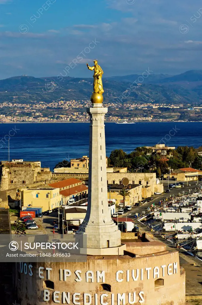 Harbour entrance with the statue of the Madonna della Lettera on Campana Tower, Messina, Italy, Europe