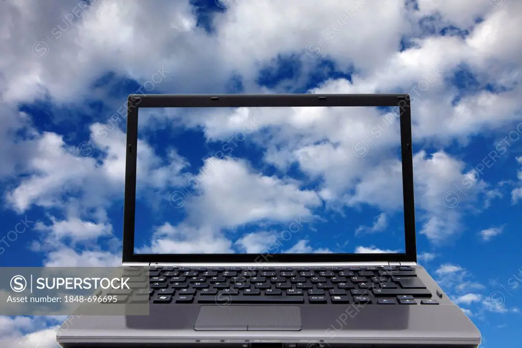 Laptop, clouds, sky, symbolic image for cloud computing, cloud