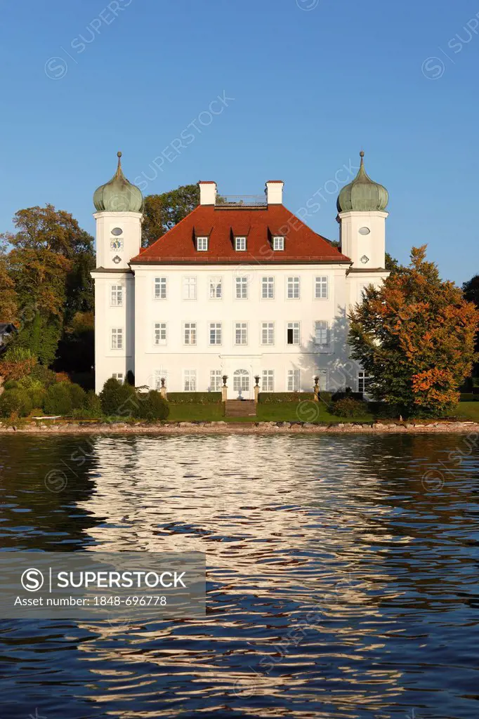 Schloss Ammerland Castle, Pocci Palace, Muensing, Starnberger See Lake or Lake Starnberg, five lakes region, Upper Bavaria, Bavaria, Germany, Europe, ...