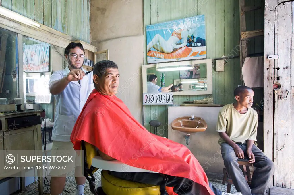 Private hairdressing salon in the old town, Santiago de Cuba, Cuba