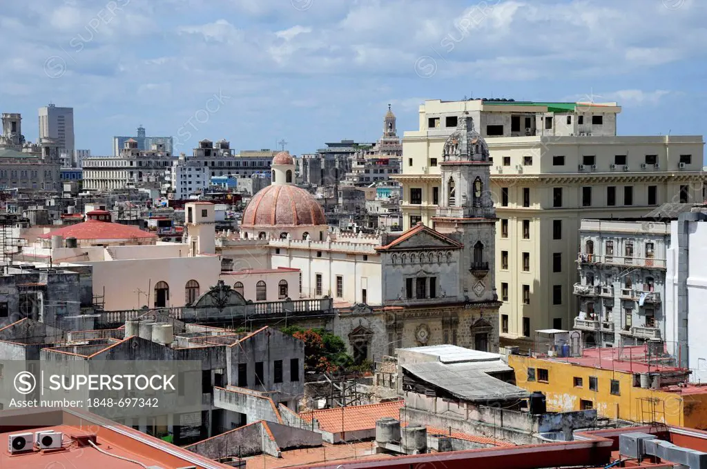 View over the rooftops, historic district of Havana, Habana Vieja, Old Havana, Cuba, Greater Antilles, Caribbean, Central America, America
