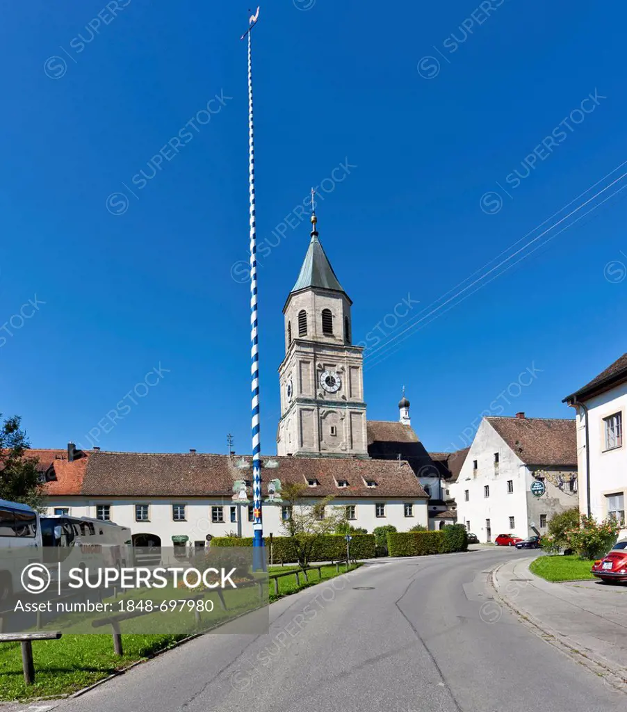 Polling with the parish church of St. Salvator and the Holy Cross, Heilig Kreuz, former Augustinian Canons Church, Polling, Upper Bavaria, Bavaria, Ge...
