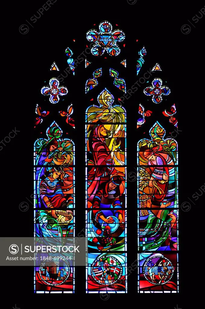 Stained glass window, Washington National Cathedral or Cathedral Church of Saint Peter and Saint Paul in the diocese of Washington, Washington, DC, Di...