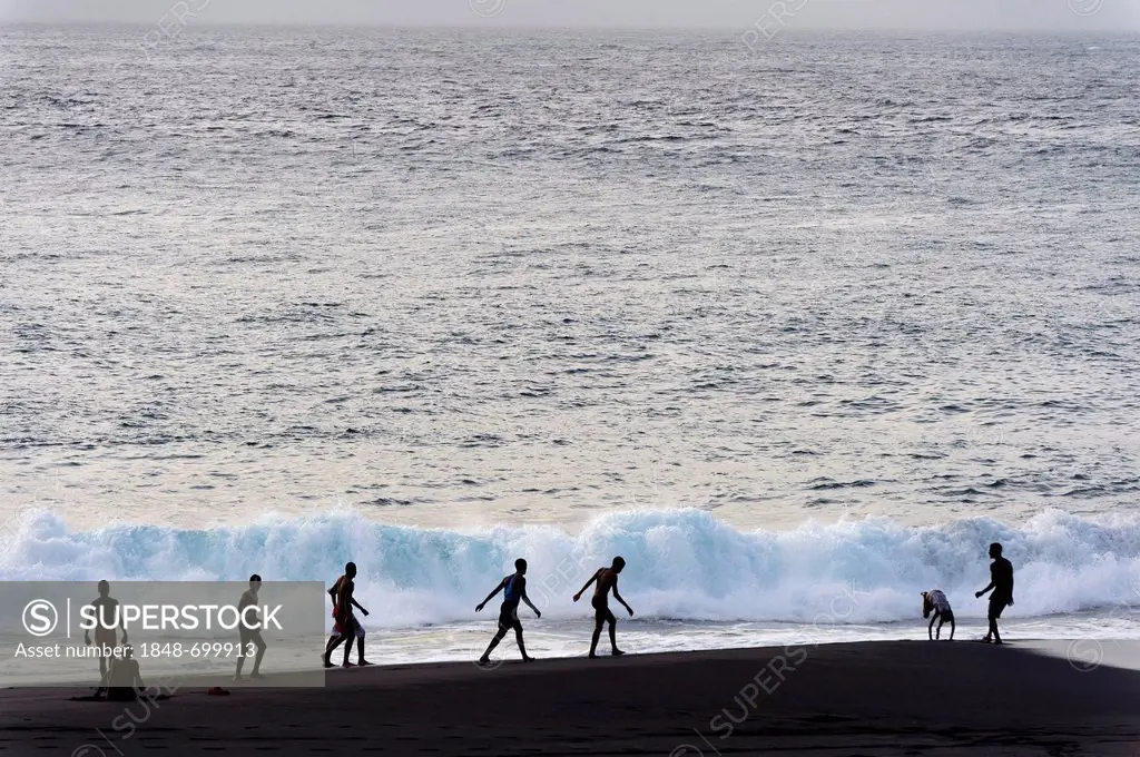 People on the Praia da Bila beach, Sao Filipe, Cape Verde, Africa