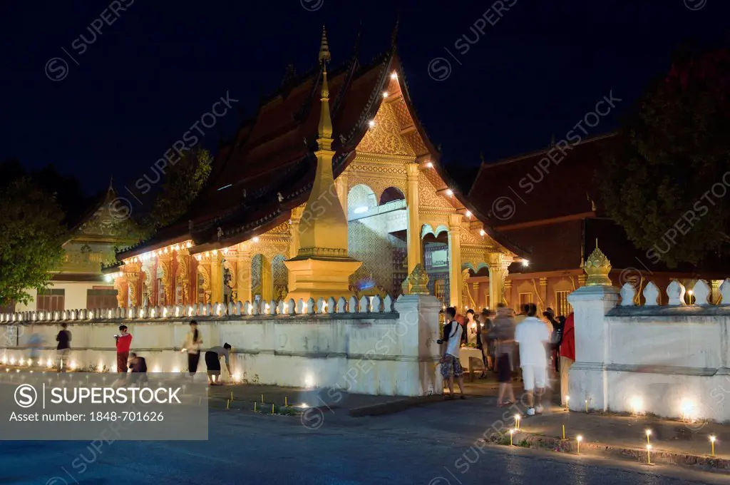Full Moon Festival at Wat Sene Temple, Wat Sensoukharam, Luang Prabang, Laos, Indochina, Asia