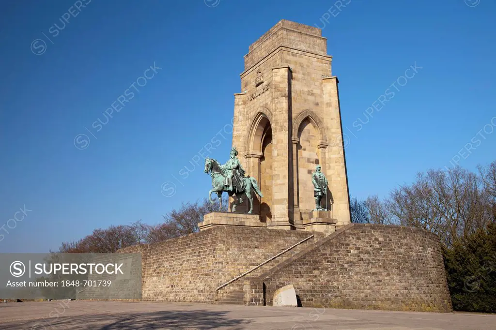 Kaiser Wilhelm Memorial, Hohensyburg, Syburg, Dortmund, Ruhr region, North Rhine-Westphalia, Germany, Europe, PublicGround
