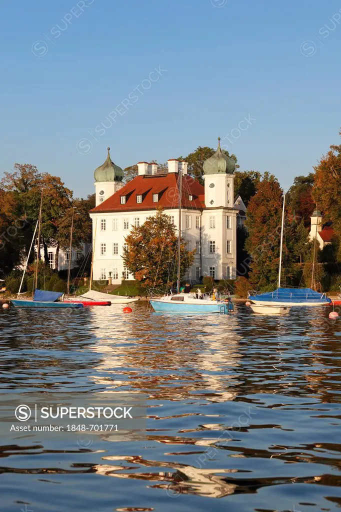 Schloss Ammerland Castle, Pocci Palace, Muensing, Starnberger See Lake or Lake Starnberg, five lakes region, Upper Bavaria, Bavaria, Germany, Europe, ...