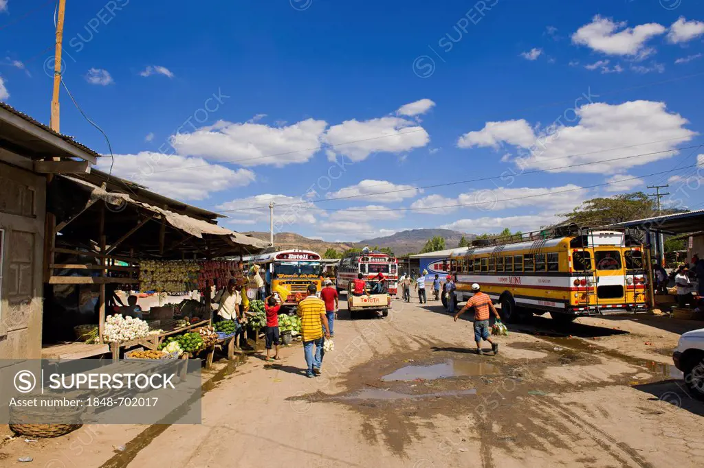 Bus station and vegetable market in Sébaco, Nicaragua, Central America