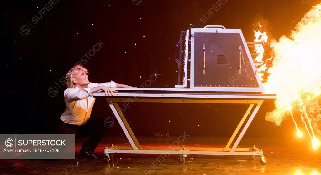 Dutch magician Hans Klok, The Houdini Experience, Peacock Theatre, London, England, United Kingdom, Europe