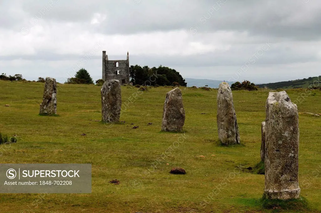 The Hurlers, round stone circle of standing stones from the early Bronze Age on Bodmin Moor, Minions, Dartmoor, Cornwall, England, United Kingdom, Eur...