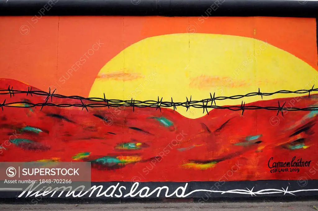 Niemandsland, No Man's Land, by Carmen Leidner, painting on the Berlin Wall, East Side Gallery, Berlin, Germany, Europe