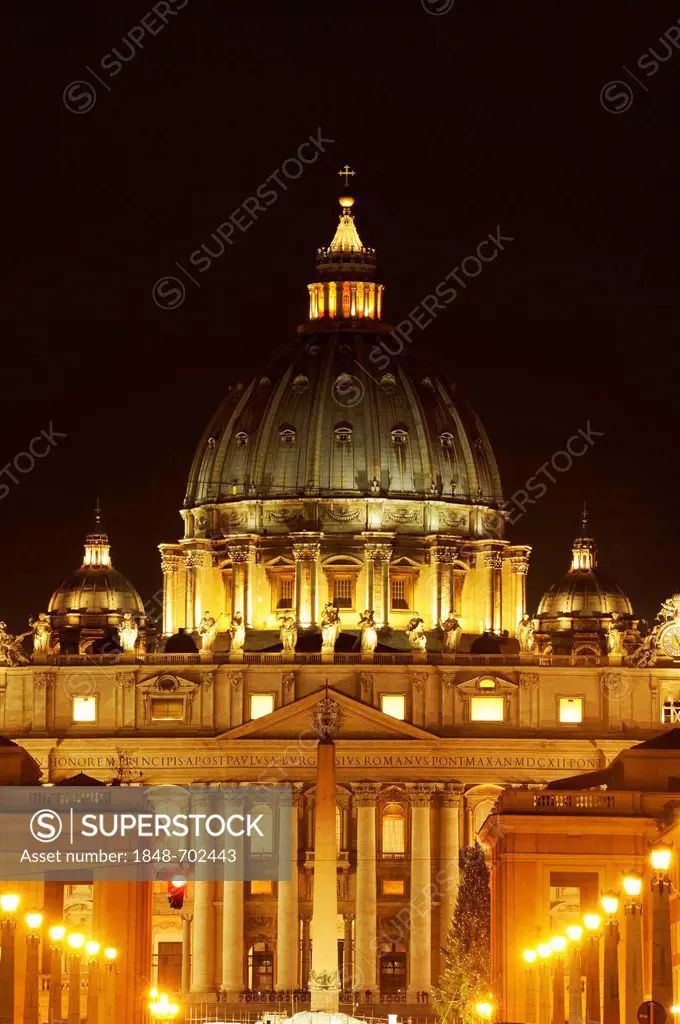 St. Peter's Basilica, illuminated at night, Via della Conciliazione, Vatican, Rome, Italy, Europe