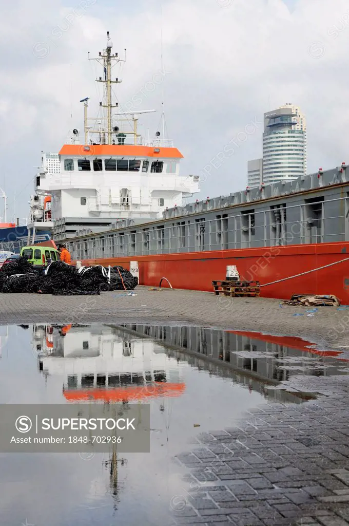 Orange ship at Parkhaven harbour, Nieuwe Maas River, Rotterdam, Holland, Nederland, the Netherlands, Europe