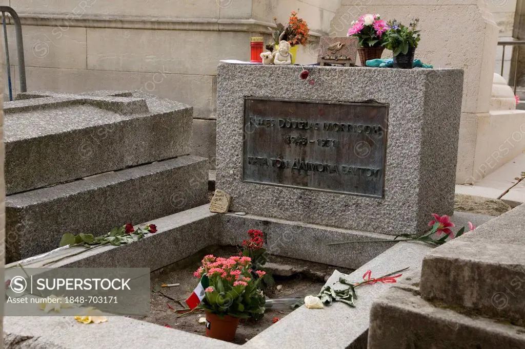 Grave of James Douglas Jim Morrison, frontman of the rock group The Doors, died in Paris on 3 July 1971, Père Lachaise cemetery, Paris, France, Europe