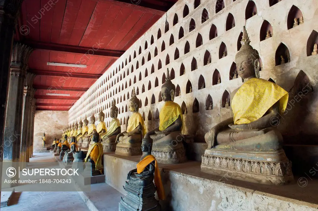 Buddha statues, Wat Sisaket temple, Vientiane, Laos, Indochina, Asia