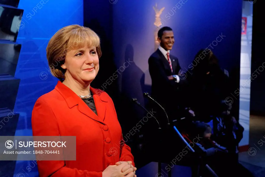 Wax figures of Chancellor Angela Merkel and Barack Obama at back, in Madame Tussauds Wax Museum, Unter den Linden 74, Berlin, Germany, Europe