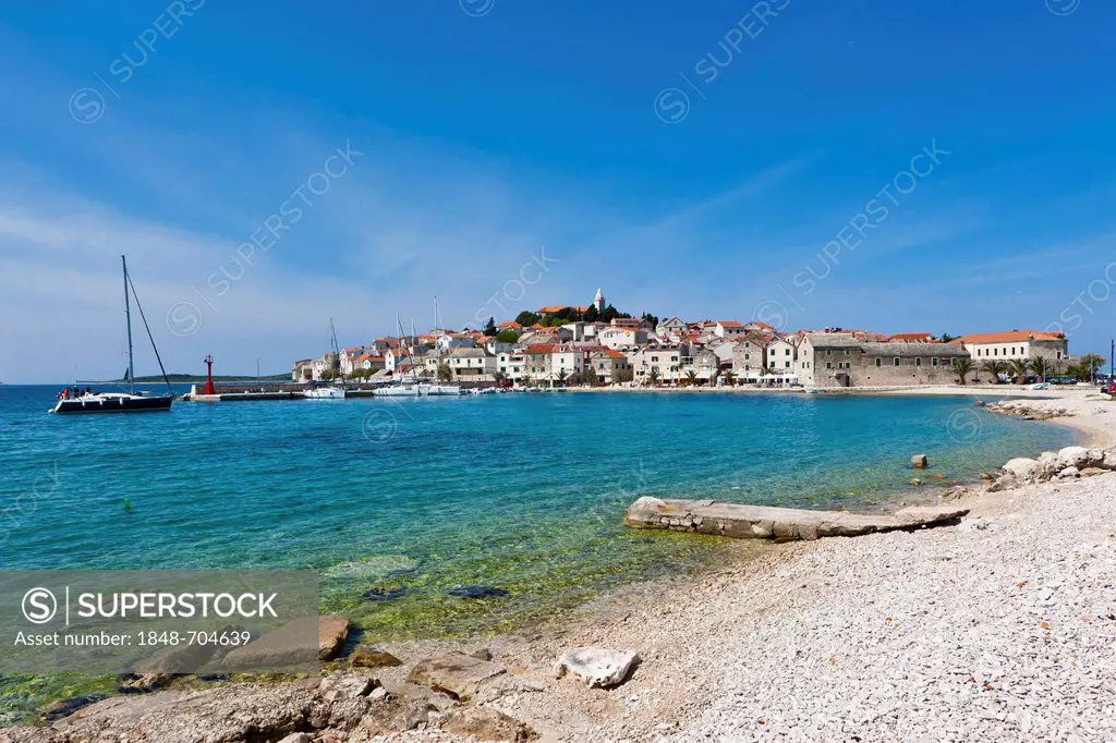 Beach with view of Primosten peninsula, central Dalmatia, Dalmatia, Adriatic coast, Croatia, Europe, PublicGround