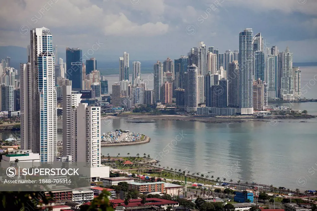 Cityscape and skyline of Panama City, seen from Cerro Ancon Mountain, Panama, Central America