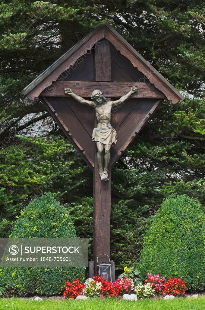 Wayside cross, crucifix, Sundern, Sauerland region, North Rhine-Westphalia, Germany, Europe, PublicGround