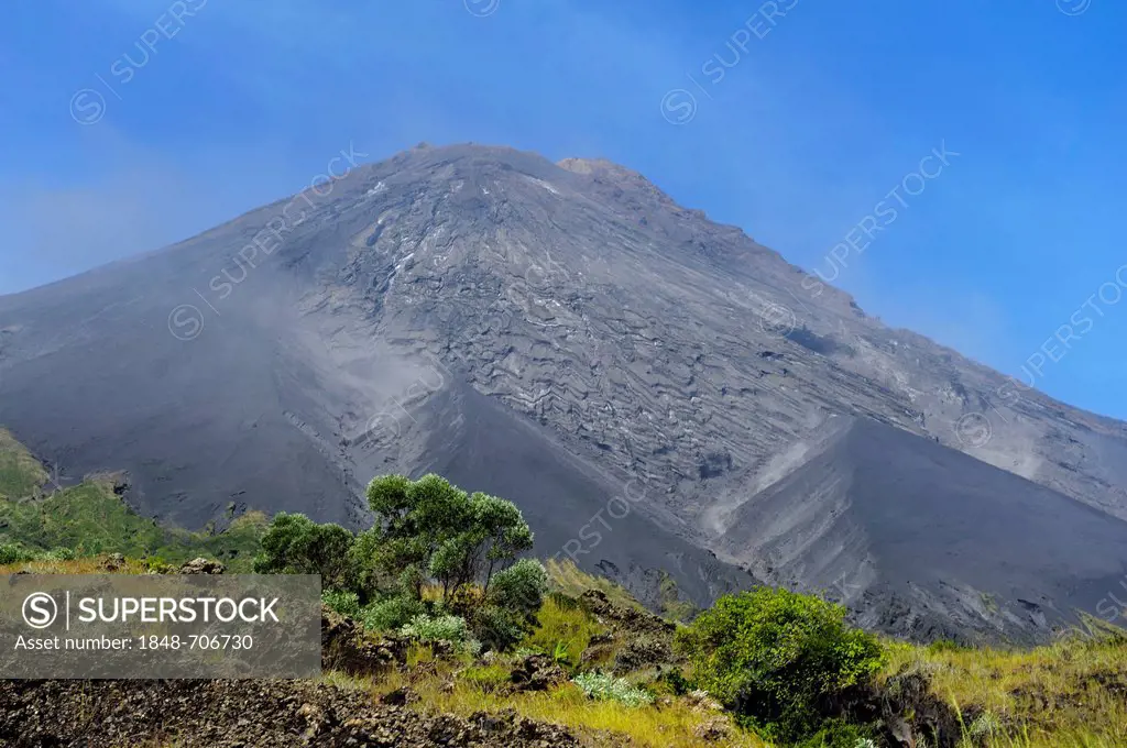 View of Mt Pico do Fogo, Fogo, Cape Verde, Africa
