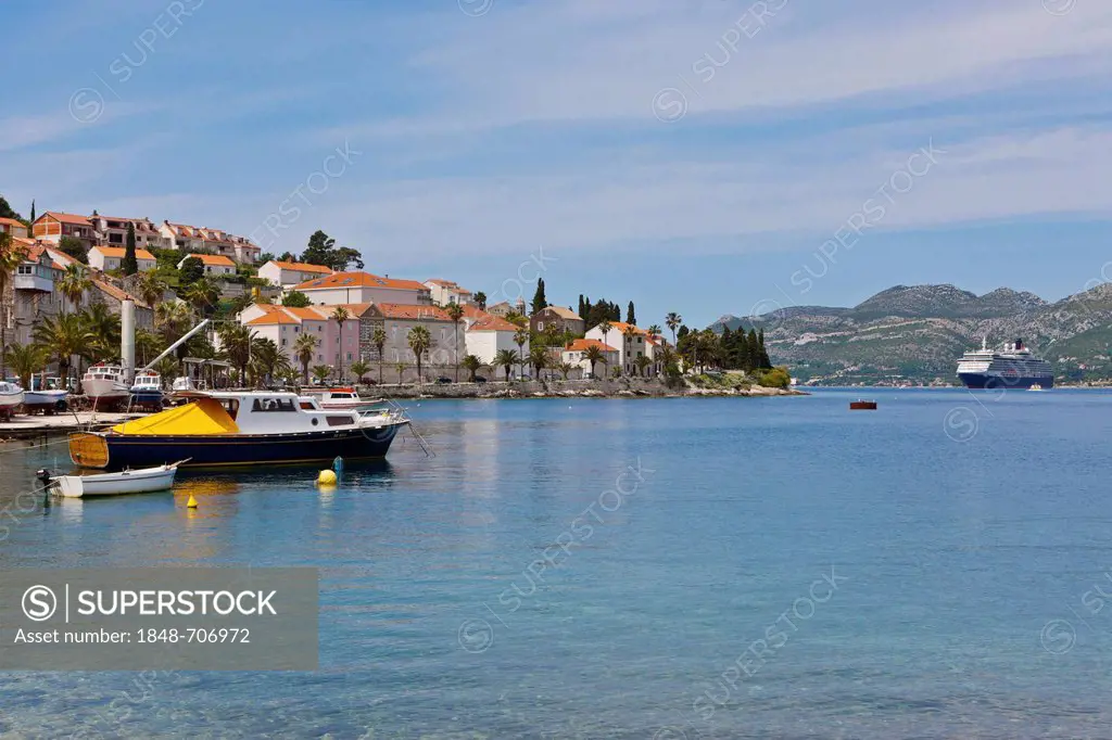Port of Korcula, Central Dalmatia, Dalmatia, Adriatic coast, Croatia, Europe, PublicGround