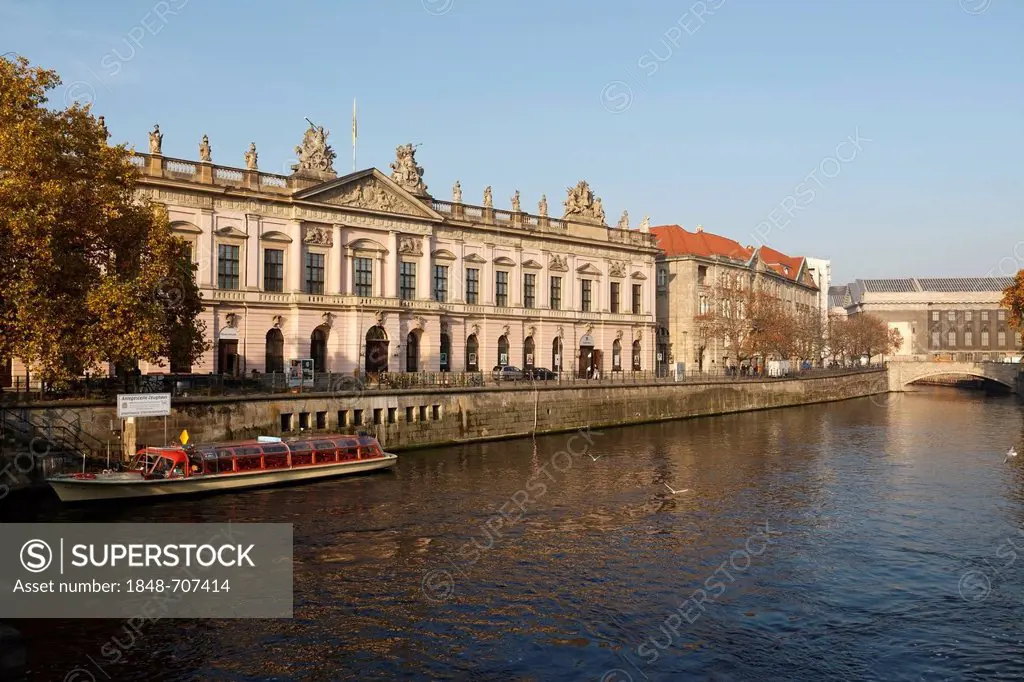 River Spree from Schlossbruecke with Deutsches Historisches Museum, German Historical Museum, Berlin, Germany, Europe