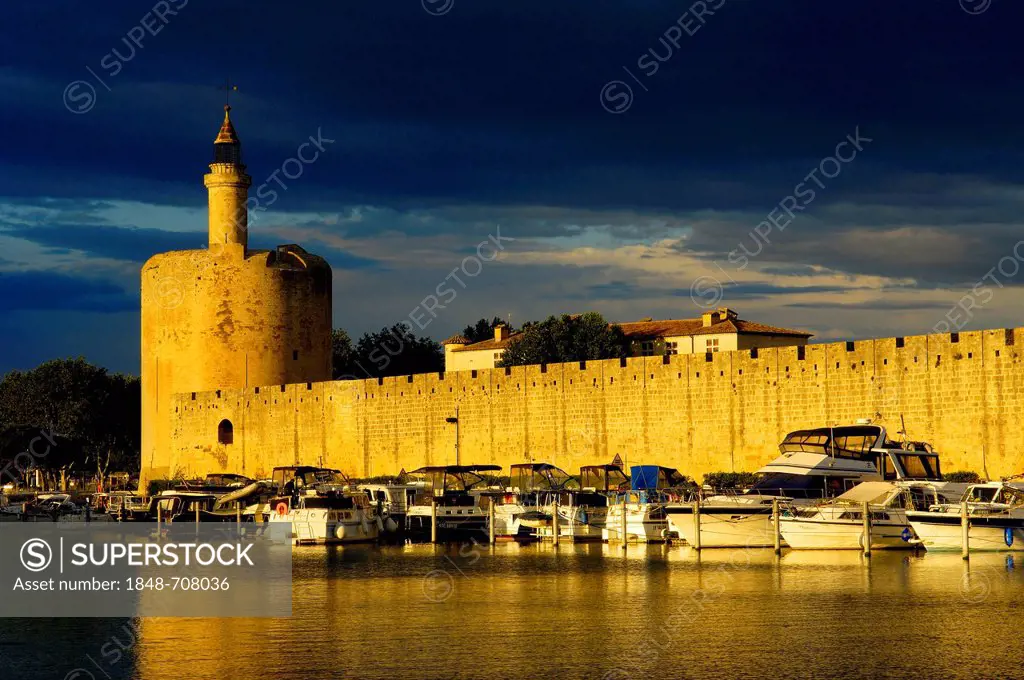 Constance Tower, city wall, Aigues-Mortes, Petit Camargue, Gard department, Languedoc-Roussillon Region, France, Europe