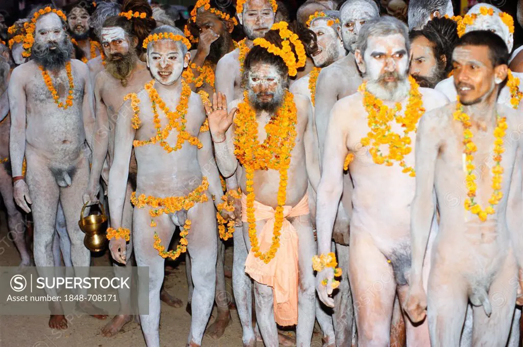 Naked participants in the archaic Shivratri procession, Varanasi, Uttar Pradesh, India, Asia