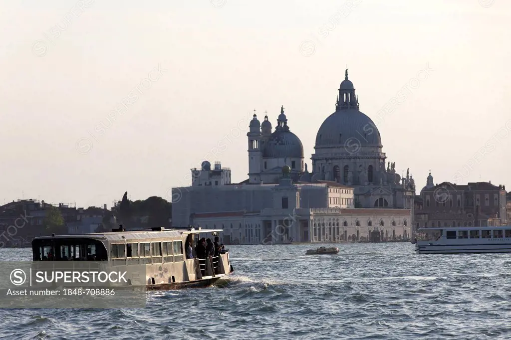 Dorsoduro district, Santa Maria della Salute church, Venice, UNESCO World Heritage Site, Venetia, Italy, Europe