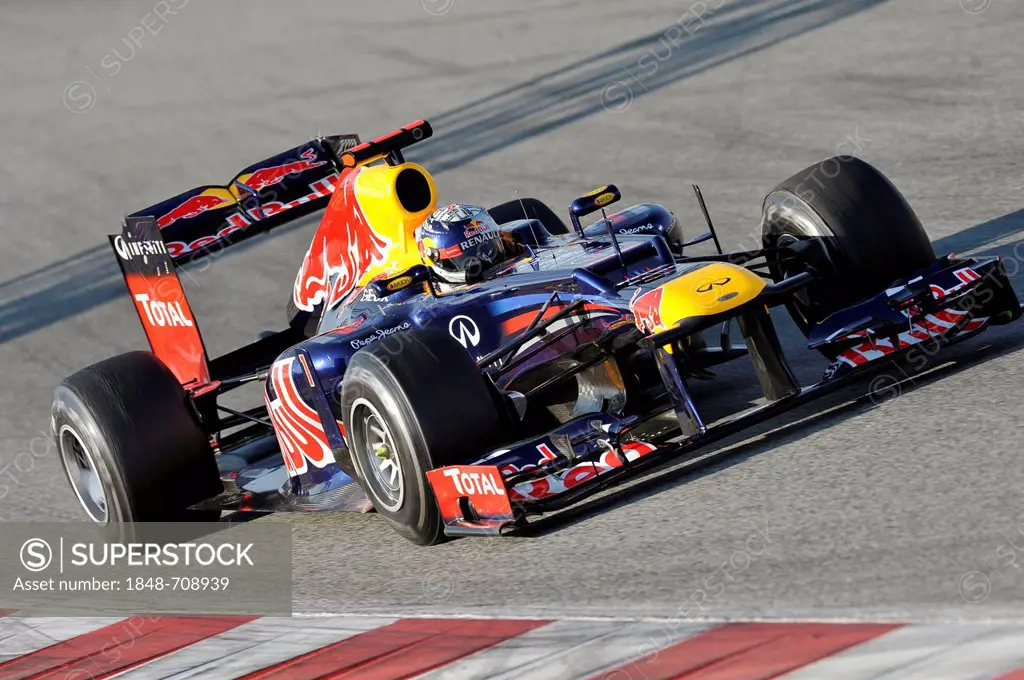 Sebastian Vettel, GER, Red Bull Racing, Formula 1 test drives, 21.-24.2.2012, Circuito de Catalunya near Barcelona, Spain, Europe