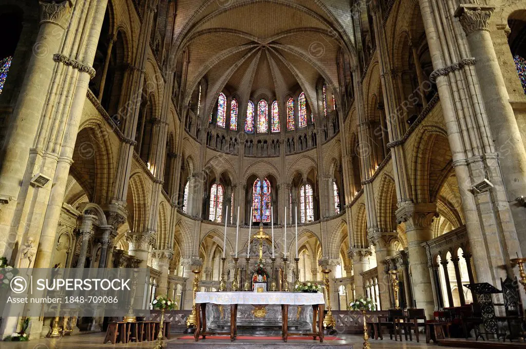Altar and sanctuary, historic stained glass windows, 12th century, Saint-Remi Basilica, abbey church, UNESCO World Heritage Site, Reims, Champagne-Ard...