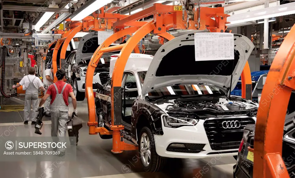 Production line for the Audi A4 Sedan, Audi plant, Ingolstadt, Bavaria, Germany, Europe