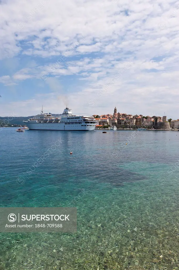 Aegean Odyssey cruise ship in front of the port of Korcula, Central Dalmatia, Dalmatia, Adriatic coast, Croatia, Europe, PublicGround