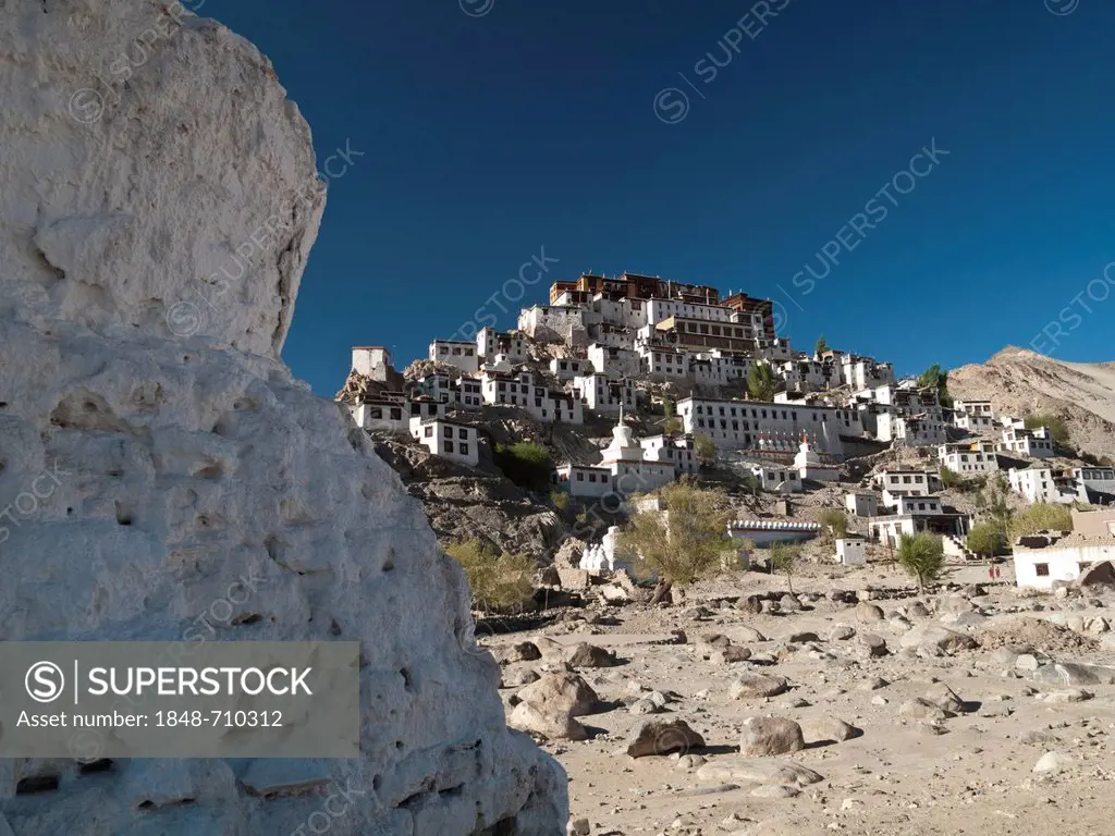 Thikse Gompa, huge monastery situated on a hill south of Leh, overlooking the Indus valley, Jammu and Kashmir, India, Asia