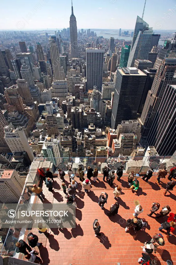 Viewing platform, view from the Rockefeller Center towards the skyline with the Empire State Building, New York City, New York, United States, North A...