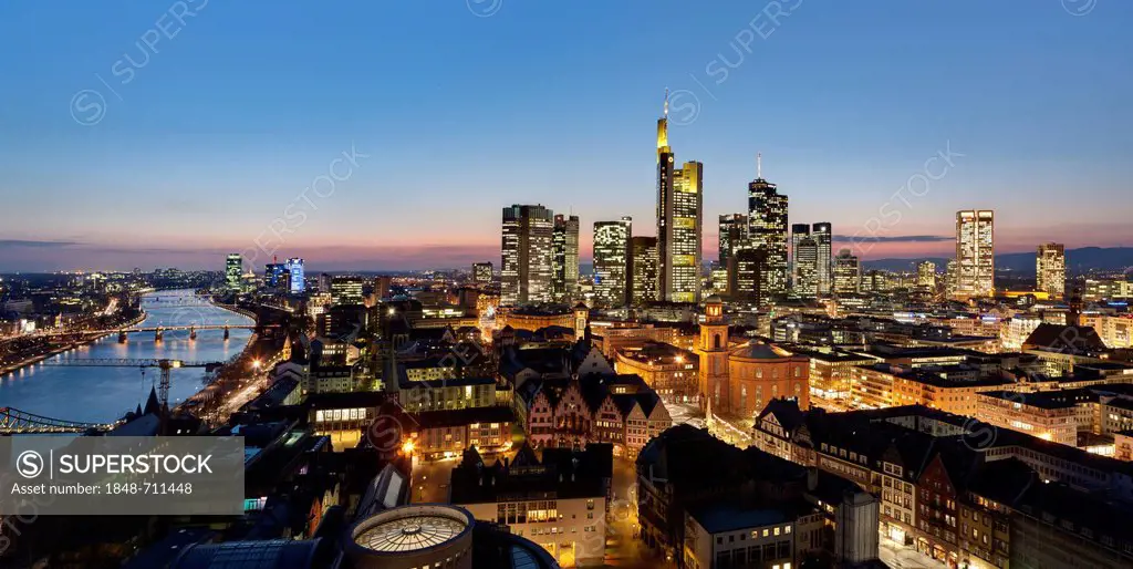 Frankfurt skyline at dusk, with buildings of Commerzbank, Hessische Landesbank, Deutsche Bank, European Central Bank, ECB, Skyper, Sparkasse, DZ Bank,...
