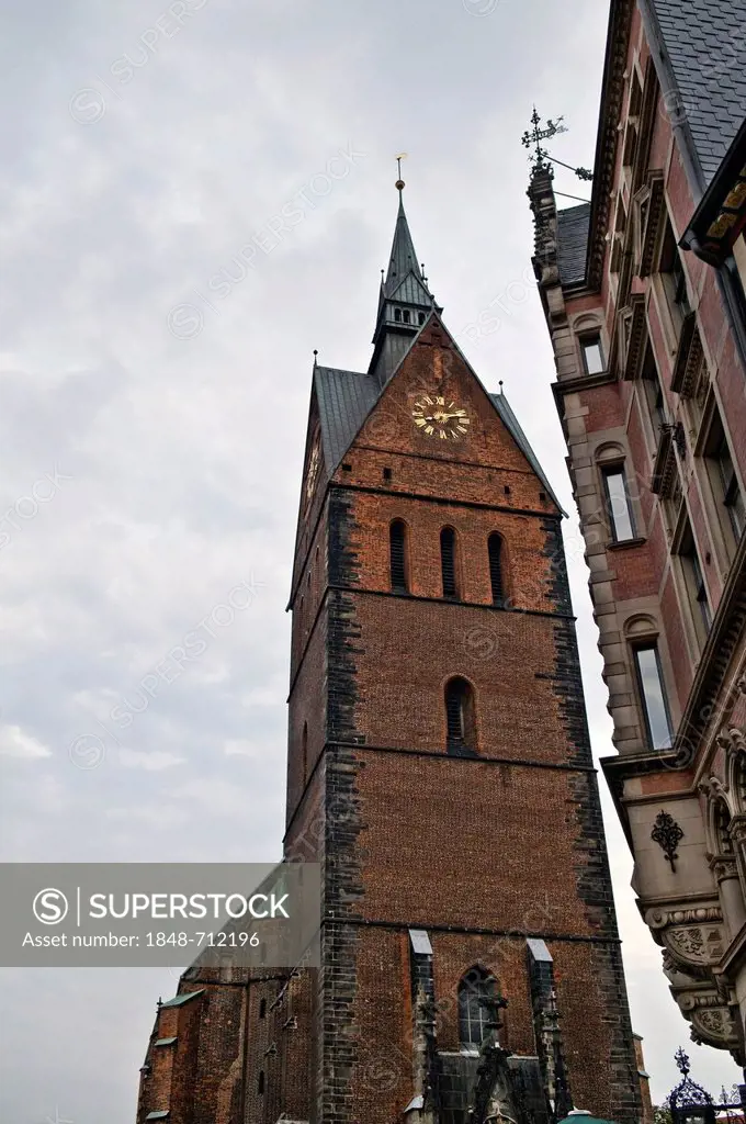 View of Marktkirche, market church, Gothic brick building, built 1349-1359, Hannover, Hanover, Lower Saxony, Germany, Europe